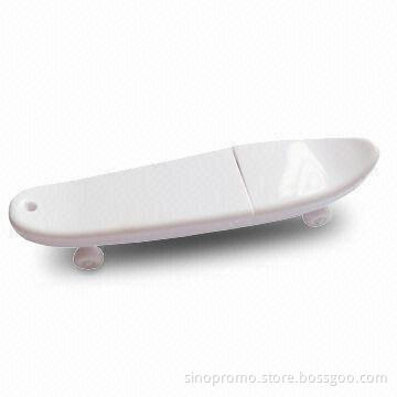 USB Flash Drives with Up to 16GB Capacity, Measures 67 x 21.2 x 8.6mm